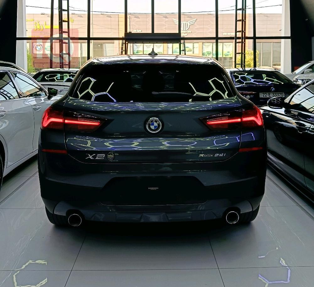 BMW X2